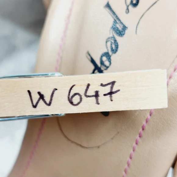 NEW Free People Straps Cream Tan Leather Slip on Block Heel Sandals W647 - Picture 16 of 16